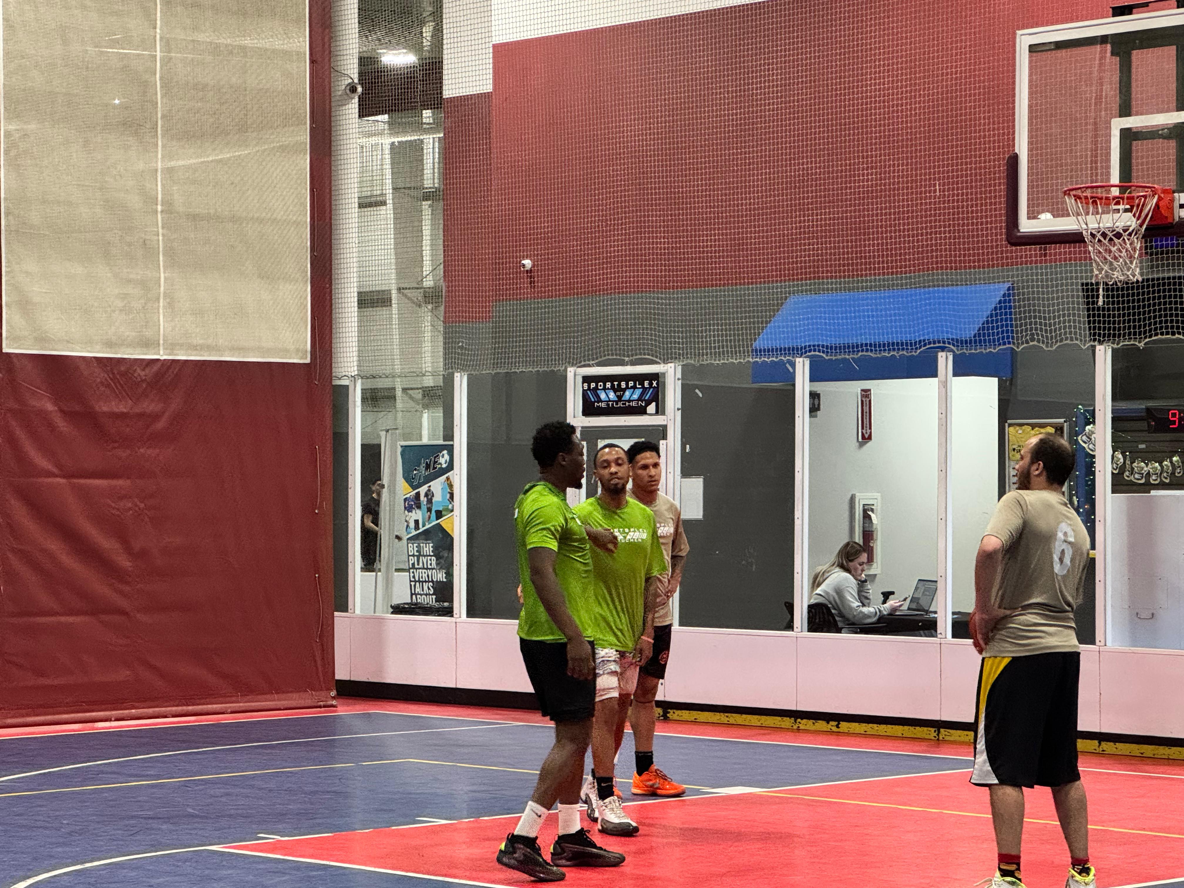 Image for The best players win because they stay connected.